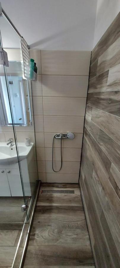 Das Home Ришнов Екстер'єр фото
